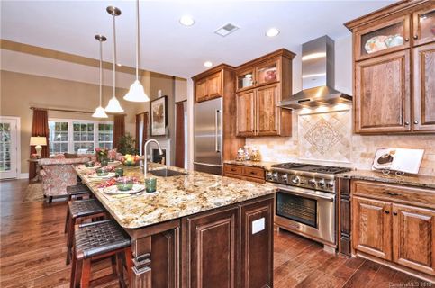 Previously sold for $530,000