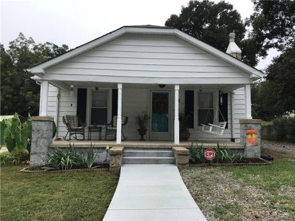 12 Willowbrook Drive