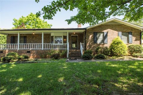 132 Eastwood Drive