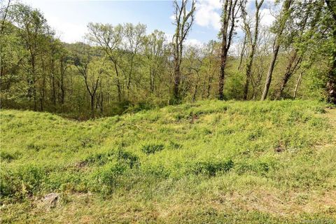 Lot 27 Triton Lane