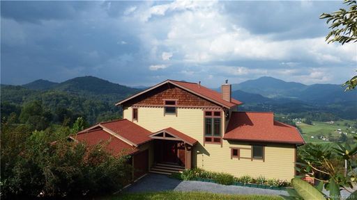 29 Morning Mist Lane sold home in Hawk Mountain, Waynesville, NC