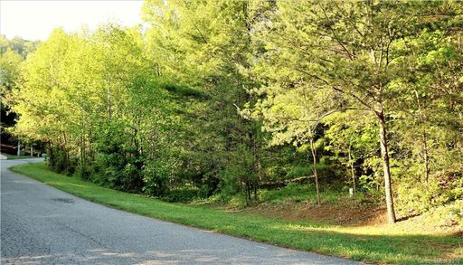 3 Hawtree Court 197 sold home in Reems Creek Comm and Golf Club, Weaverville, NC