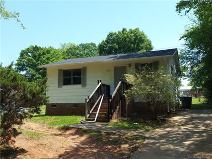 3112 Celia Avenue