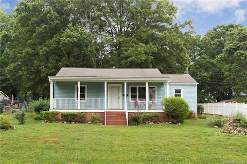 708 Laurel Lane
