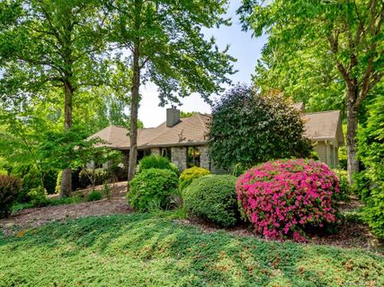 41 Fox Valley Court