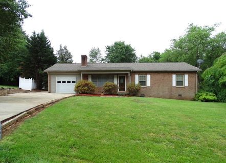 5645 Sandhurst Road