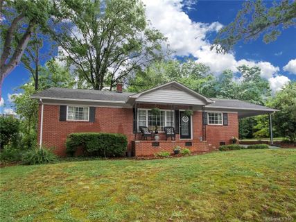 1471 Greenwood Lane