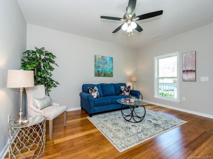 711 Villas Court 32 sold home in Villas At Cedar Hill, Asheville, NC