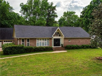 3210 Cumberland Court