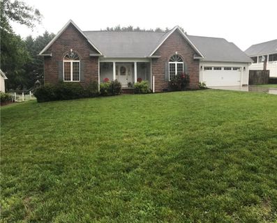 2576 Rolling Ridge Drive