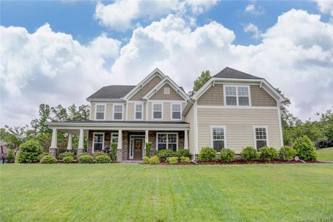 4042 Lake Prairie Drive
