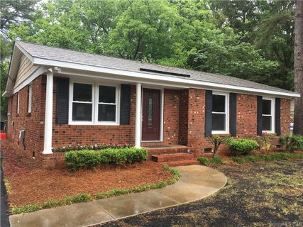 Previously sold for $291,500