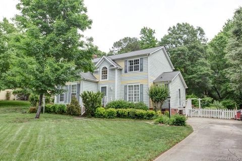 2824 Williams Station Road 43