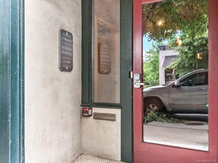 32 Broadway Street 330 sold home in 32 Broadway, Asheville, NC