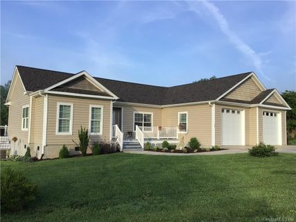 141 Hidden Knoll Drive