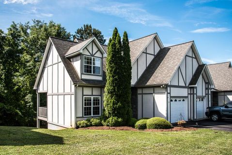 37 Heron Cove Loop sold home in Heron Cove, Hickory, NC
