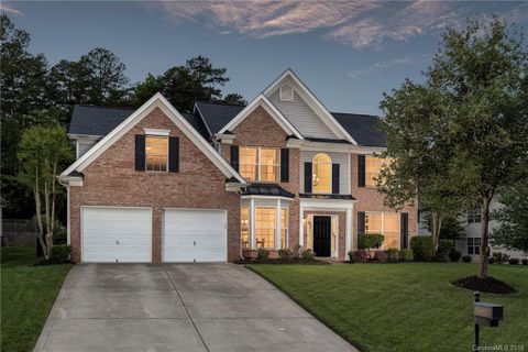 Previously sold for $392,000
