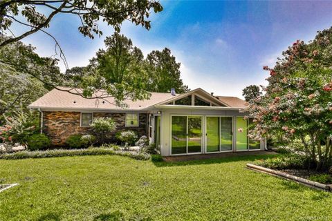 919 Brookwood Court 13,19