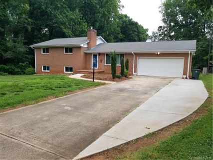 1022 Terrace Drive