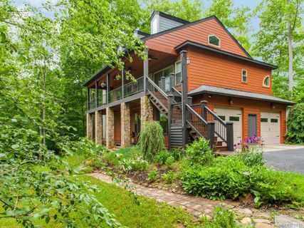 10 Holly Berry Lane sold home in Sugar Hill Estates, Weaverville, NC