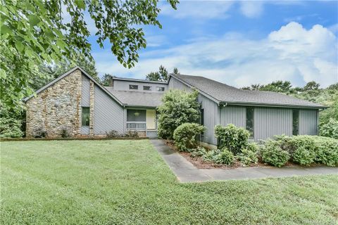 2436 Cassidy Drive sold home in Greyland Hills, Davidson, NC