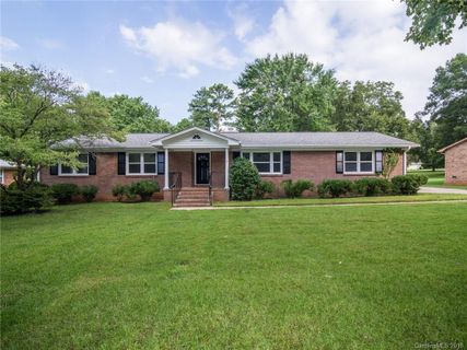 1278 Christopher Circle 18