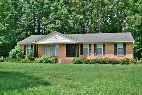 3266 Fairhaven Road