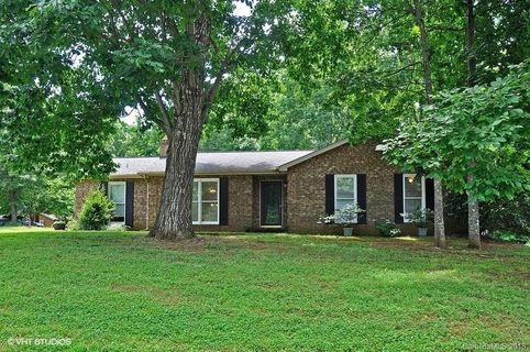 6018 Scots Bluff Drive