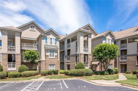 108 Pier 33 Drive 410