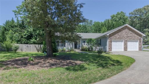 411 Wakefield Drive 15