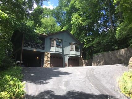 48 Hunters Lane