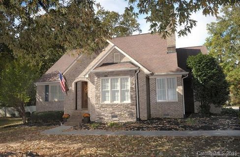 119 Chippewa Trail