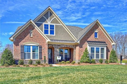1009 Torrens Drive