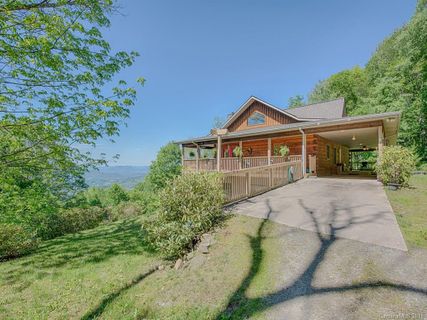 25 Fowler Trace sold home in Wolf Pen Meadows, Waynesville, NC