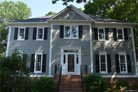 806 Houston Drive 79
