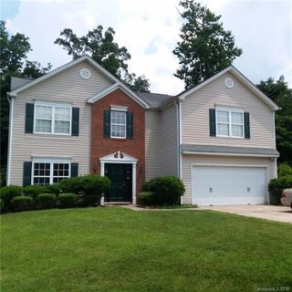 1909 Waters Trail Drive sold home in The Woodlands, Charlotte, NC