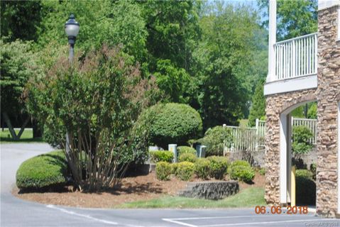 37 Glenview Lane 2014 sold home in Mountain Glen Condominium, Maggie Valley, NC