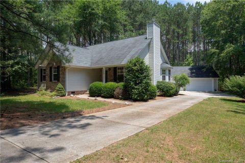 2602 Gradys Ground Drive sold home in Sherry Acres, Mcconnells, SC