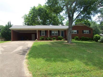 809 Rhodann Drive