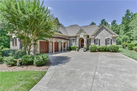 7328 Webbs Chapel Cove Court