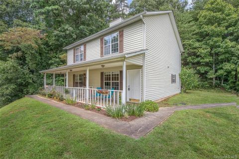 11 Rocking Porch Road