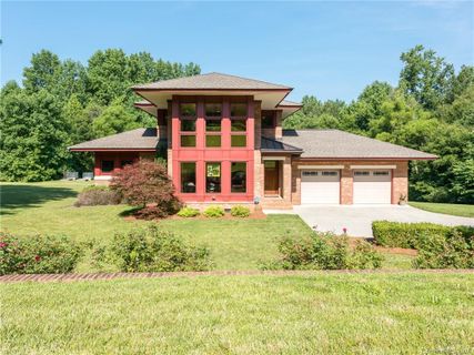6409 Chatham Drive