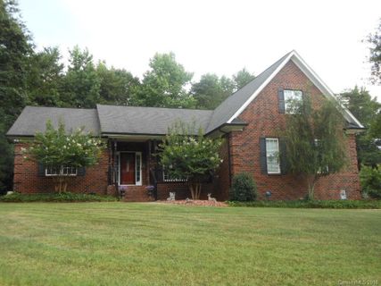 Previously sold for $305,500