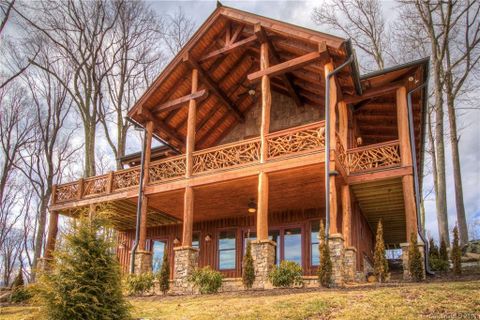 126 Eagle Village Circle sold home in Eagles Nest, Banner Elk, NC