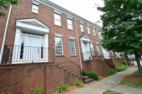 614 Old Meeting Way