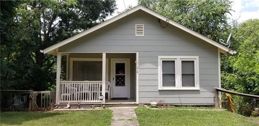 218 Westwood Place sold home in W M Worley Estate, Asheville, NC