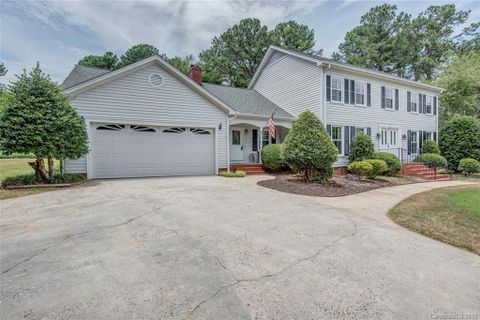 2507 Arbroath Trace