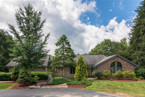 2000 Plum Tree Lane 12 & 13