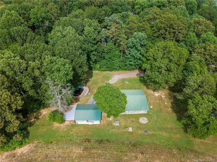 185 Pineridge Road 908,909,1125