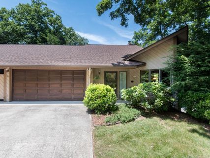 2202 Timber Place